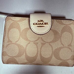 NWT Coach Tan Leather Wallet with gold accents